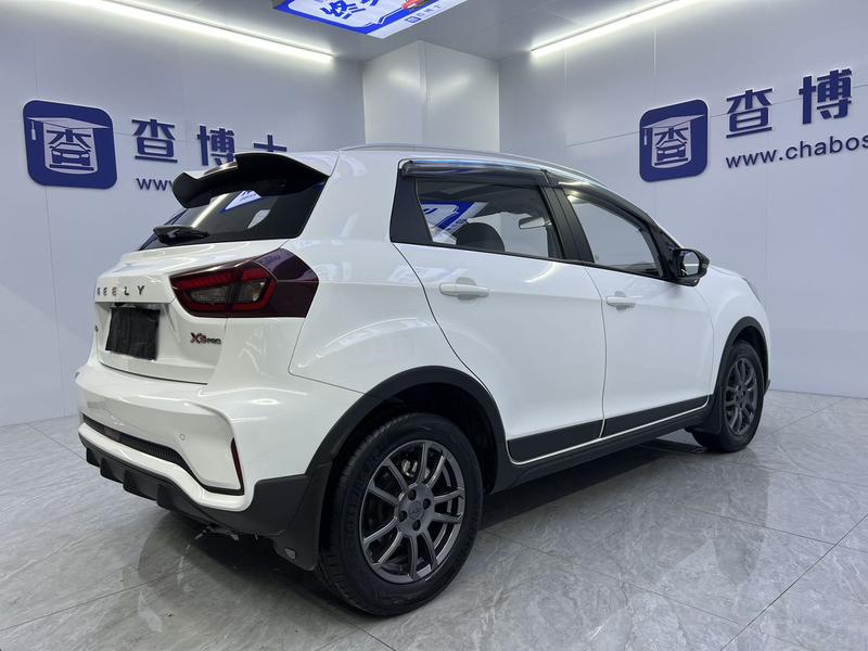 Geely Vision X3, 2021 — фото 6 из 12