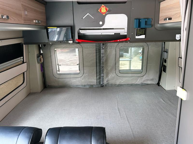 Maxus V90 RV, 2022 — фото 11 из 12