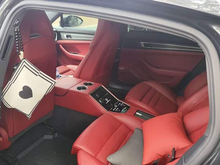 Porsche Panamera, 2023 — фото 3 из 5