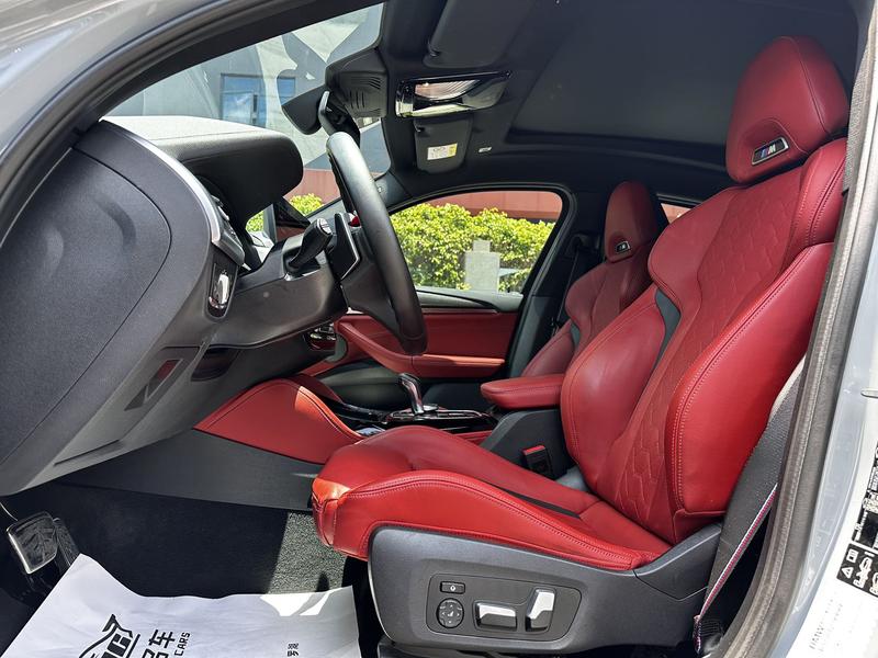 BMW X4 M, 2022 — фото 11 из 12