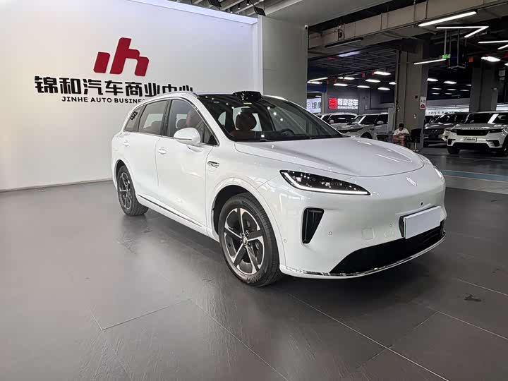 Shangjie (Huawei × SAIC) H5, 2025 — фото 5 из 9