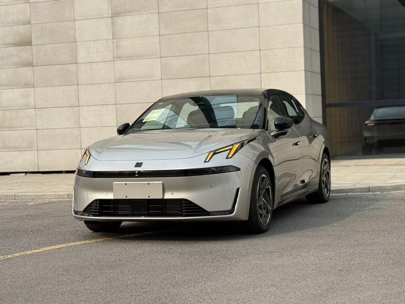 Lynk & Co 07 EM-P Hybrid, 2025 — купить в Москве под ключ