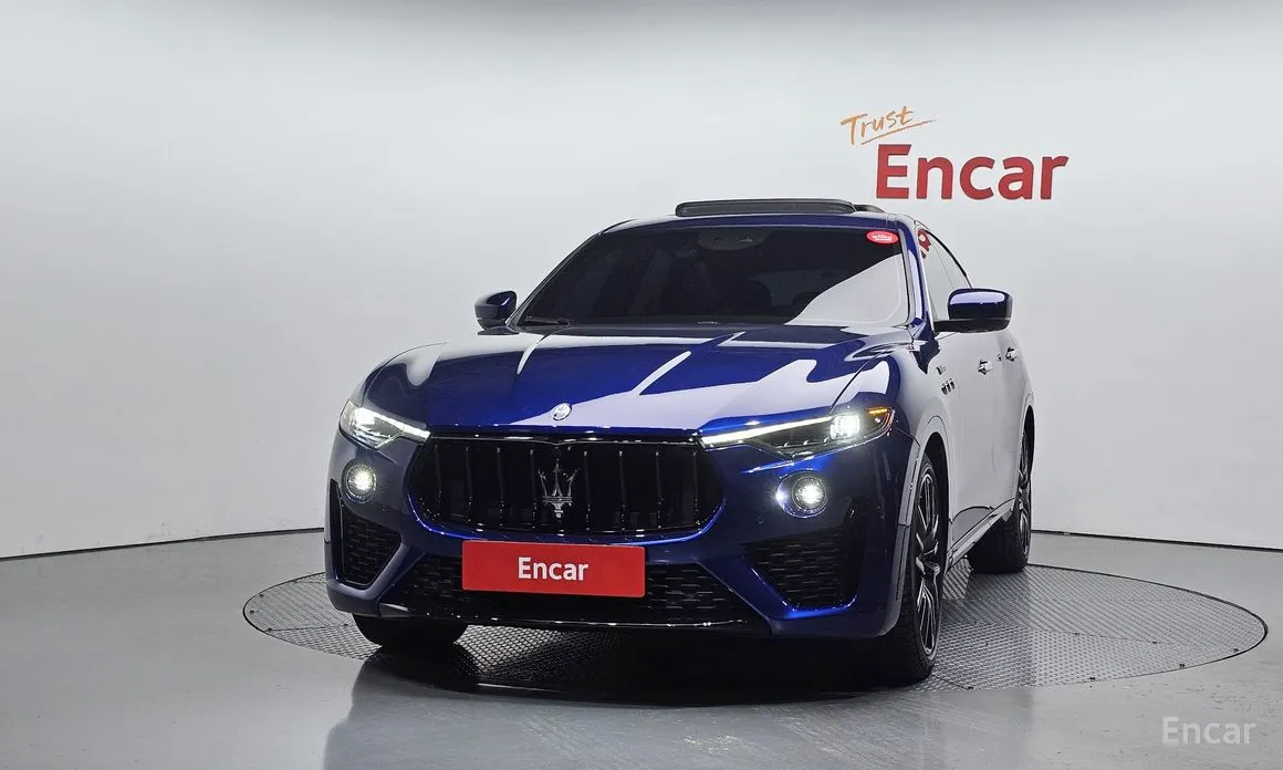 Maserati Levante, 2022 — фото 3 из 12