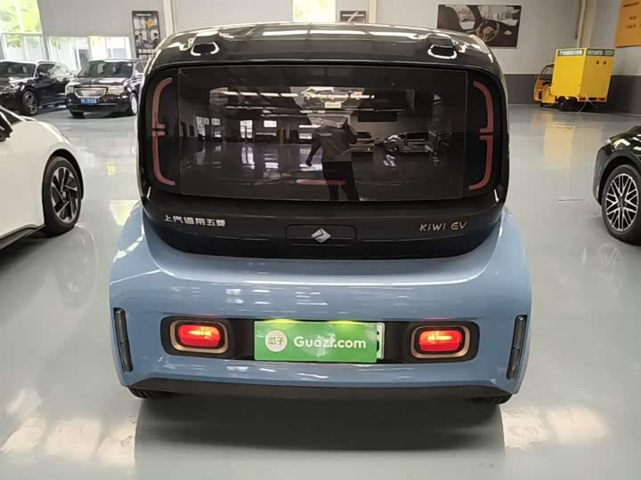 Baojun KiWi EV, 2021 — фото 6 из 9