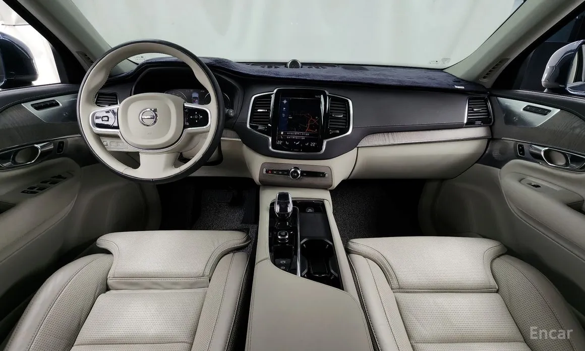 Volvo XC90, 2022 — фото 7 из 12