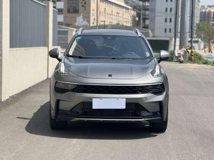 Lynk & Co 01, 2022 — фото 2 из 10