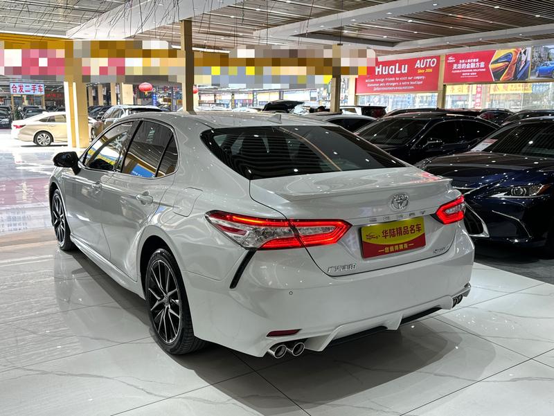 Toyota Camry, 2021 — фото 4 из 12