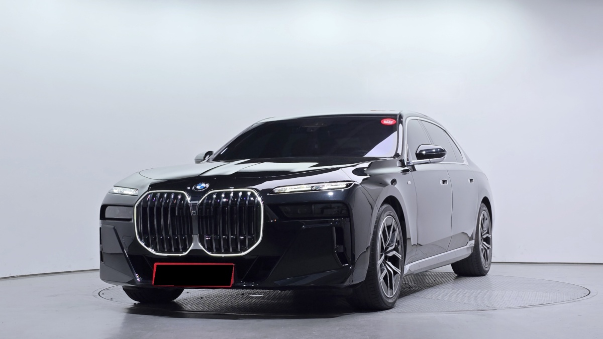 BMW 7 Series, 2025 — купить в Костроме под ключ