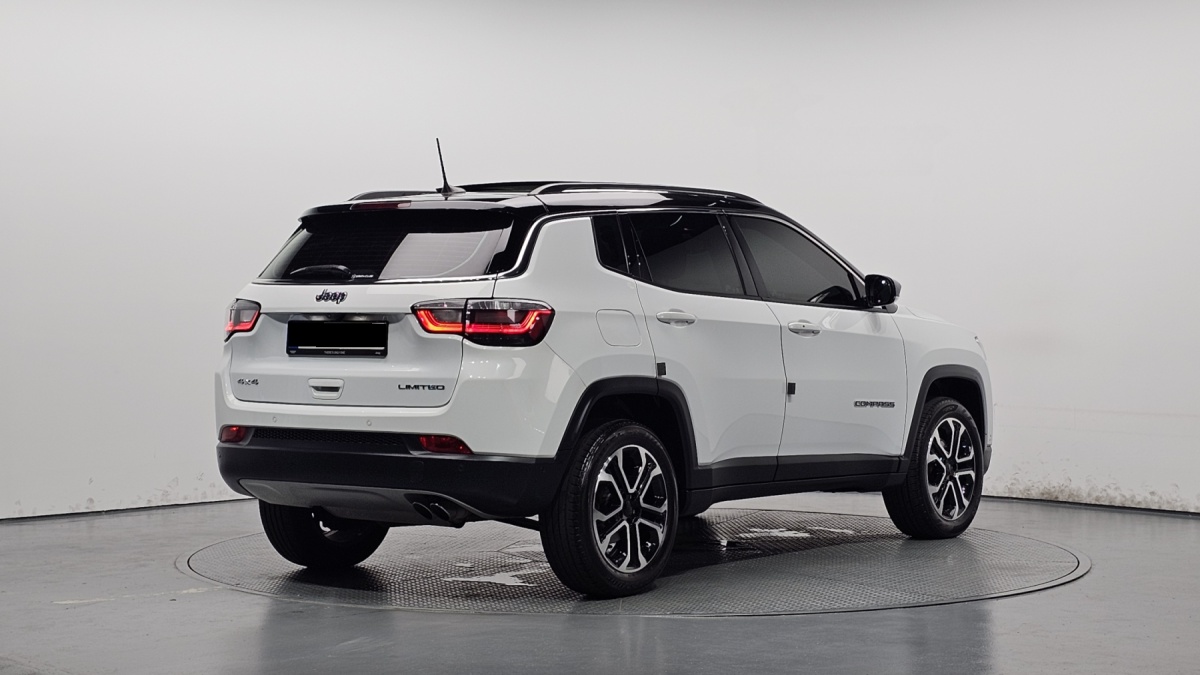 Jeep Compass, 2022 — фото 2 из 12