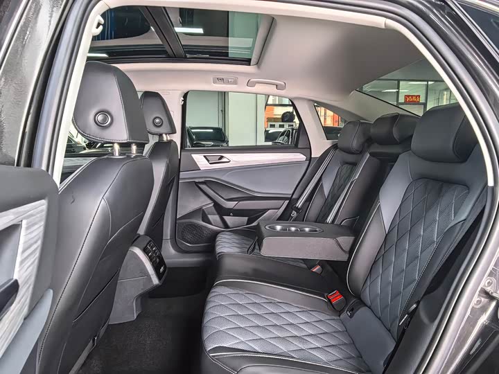 Volkswagen Sagitar L, 2023 — фото 9 из 9