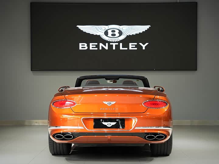 Bentley Continental GT, 2022 — фото 5 из 9