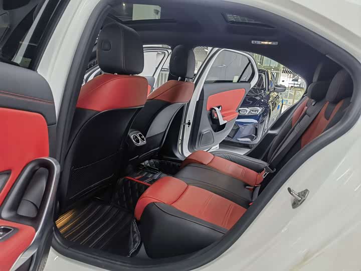 Mercedes-Benz A-Class AMG, 2022 — фото 8 из 9