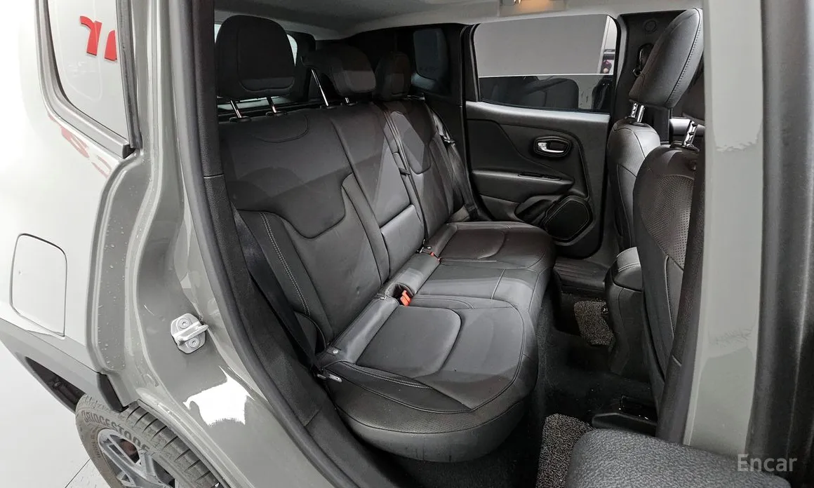 Jeep Renegade, 2022 — фото 11 из 12