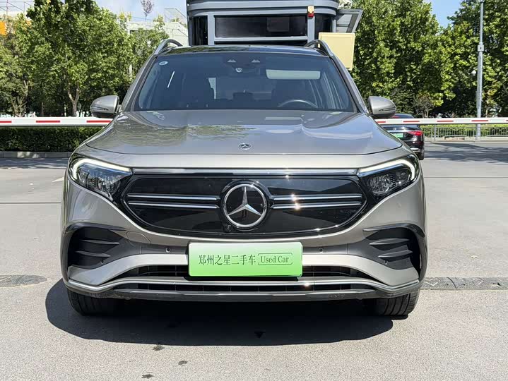 Mercedes-Benz EQB, 2022 — фото 2 из 9