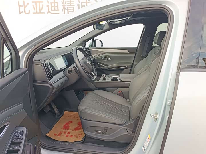 BYD Song L DM-i Hybrid, 2024 — фото 7 из 9