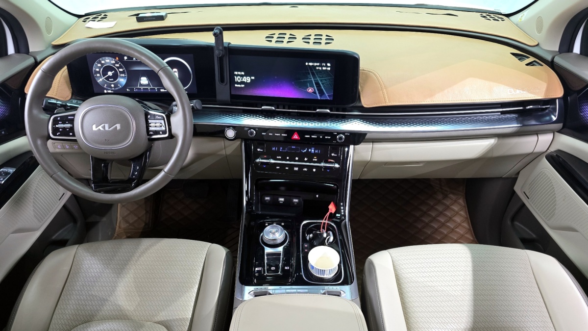 Kia Carnival, 2023 — фото 6 из 12