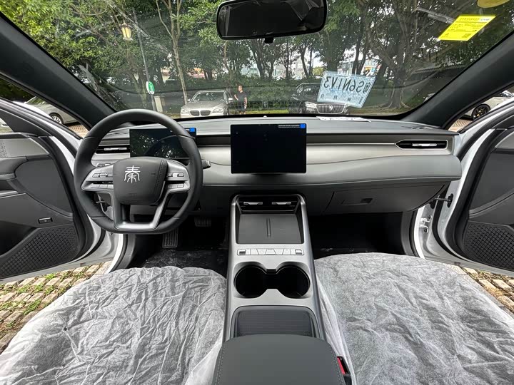 BYD Qin Plus, 2025 — фото 7 из 9