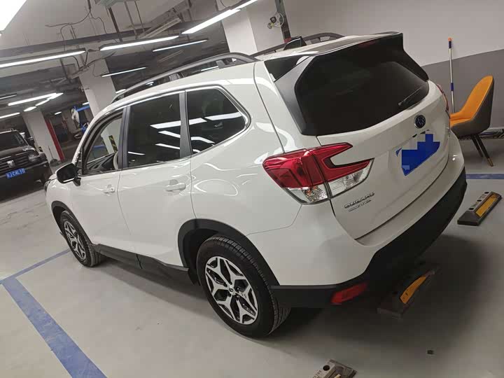 Subaru Forester, 2024 — фото 4 из 9