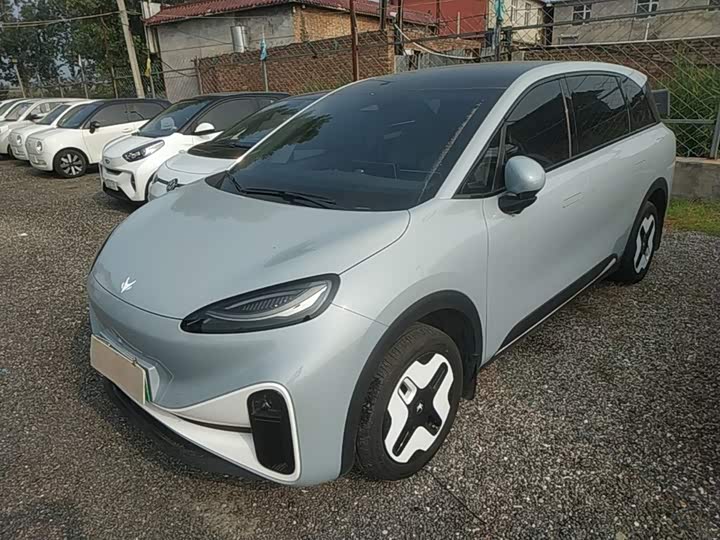 BAIC Arcfox Kaola S, 2024 — купить в Кирове под ключ