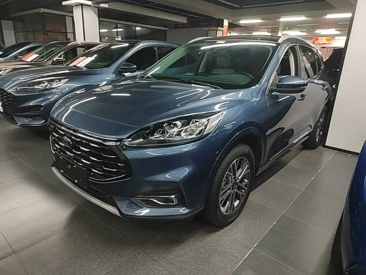 Ford Escape, 2022 — фото 2 из 9