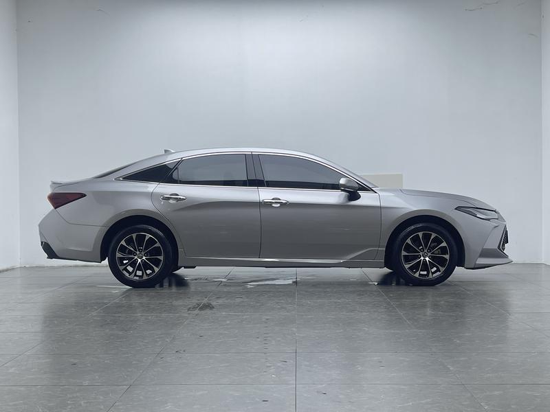 Toyota Avalon, 2022 — фото 8 из 12