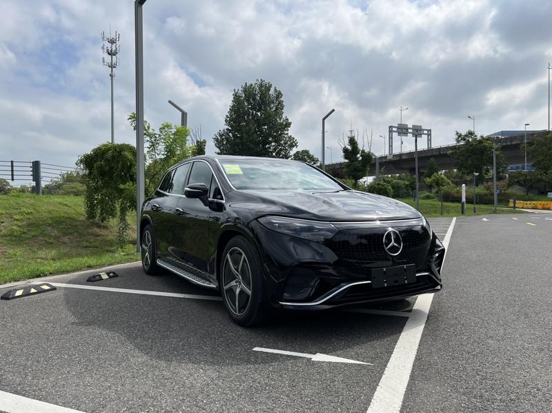 Mercedes-Benz EQS SUV, 2026 — фото 3 из 12
