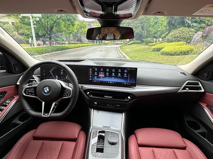 BMW 3 Series, 2025 — фото 9 из 9