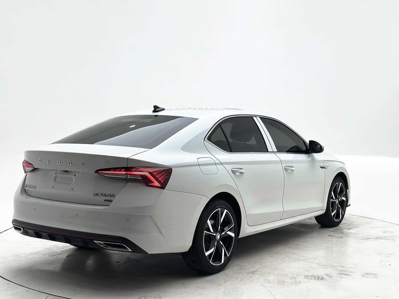 Skoda Octavia Pro, 2024 — фото 7 из 12
