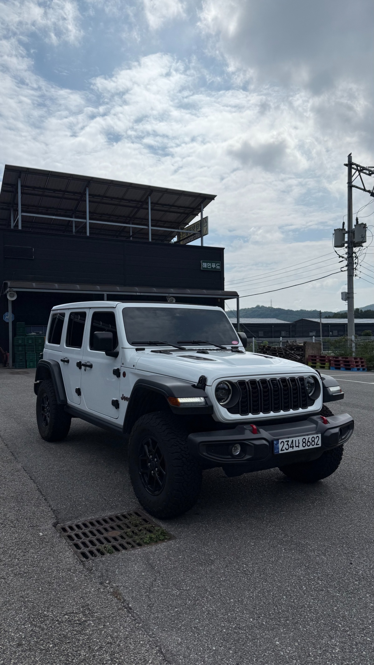 Jeep Wrangler, 2024 — фото 8 из 12