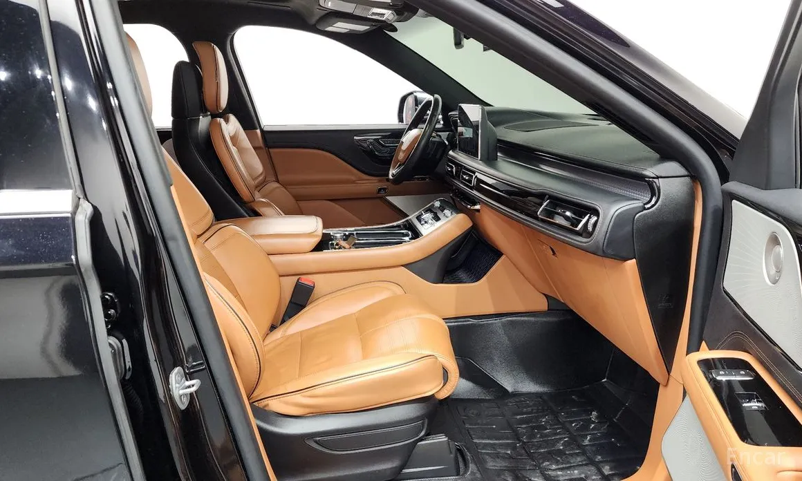 Lincoln Aviator, 2022 — фото 11 из 12