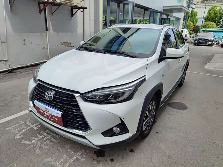 Toyota Yaris L Hatchback, 2022 — купить в Перми под ключ