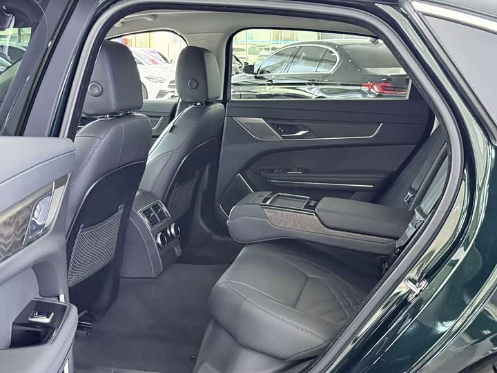 Jaguar XF L, 2022 — фото 5 из 9