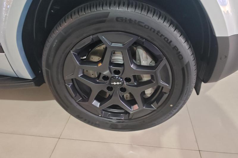 BYD FangChengBao Titanium 7 (Tai 7), 2025 — фото 6 из 9