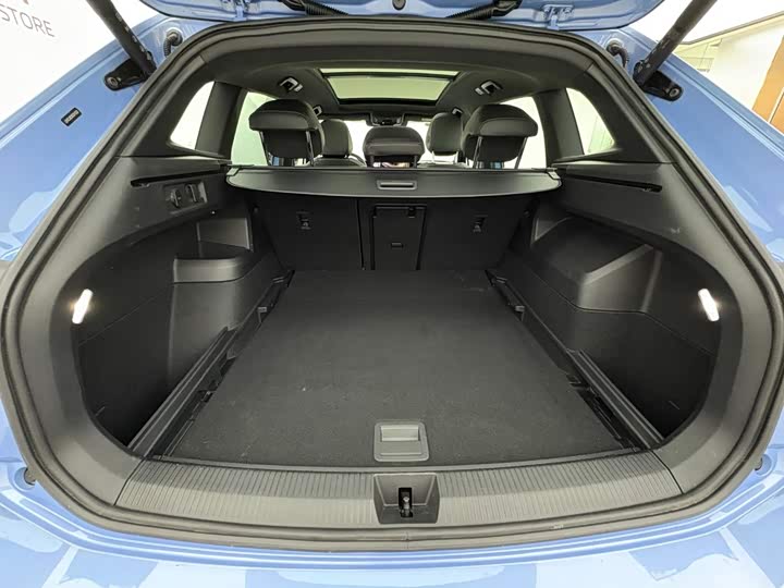Volkswagen Tiguan L Pro, 2024 — фото 6 из 9