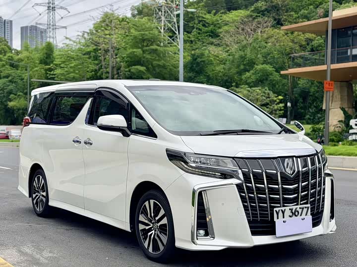 Toyota Alphard, 2025 — фото 3 из 9