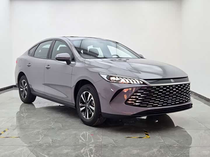 BYD Qin Plus, 2026 — фото 3 из 9