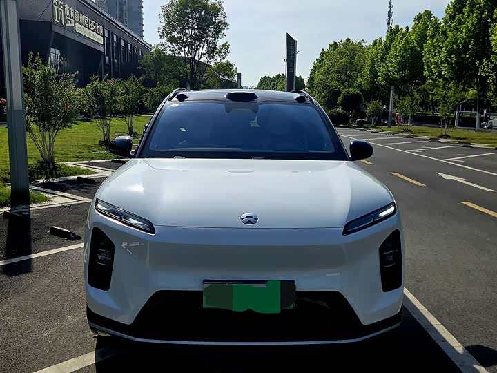 Nio ES6, 2025 — фото 2 из 9