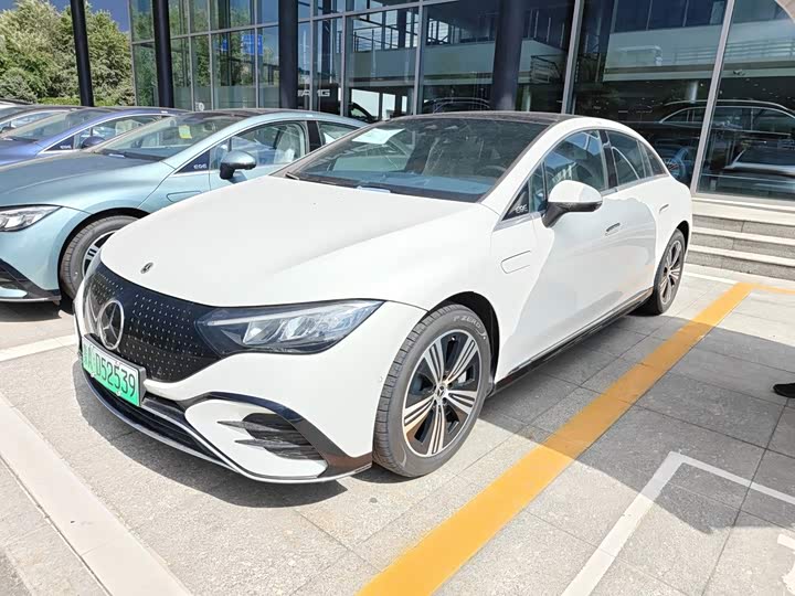 Mercedes-Benz EQE, 2025 — купить в Чебоксарах под ключ
