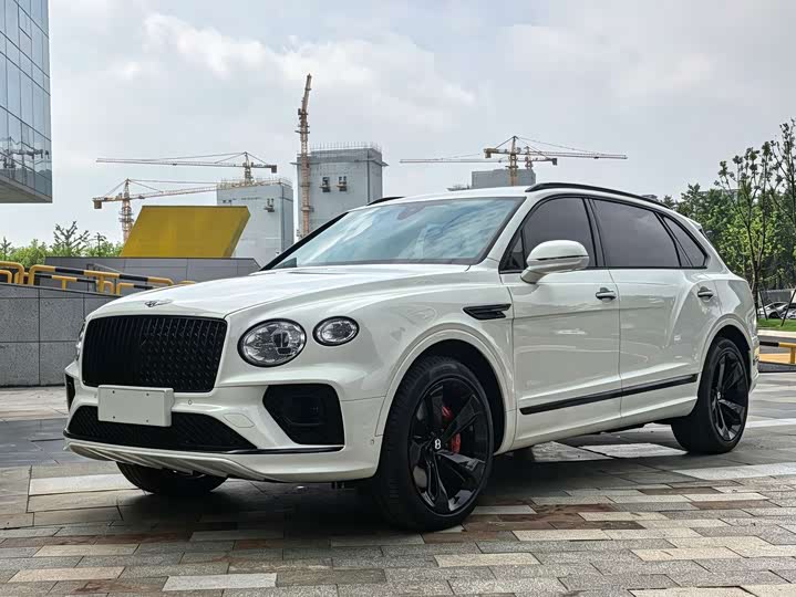 Bentley Bentayga, 2024 — купить в Пензе под ключ