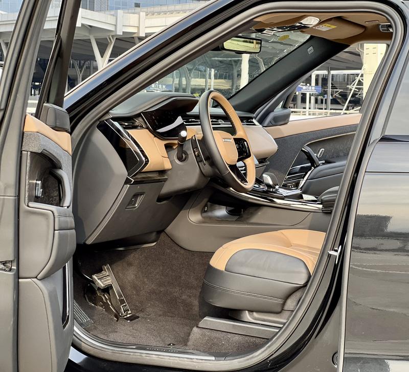 Land Rover Range Rover Sport, 2024 — фото 10 из 12