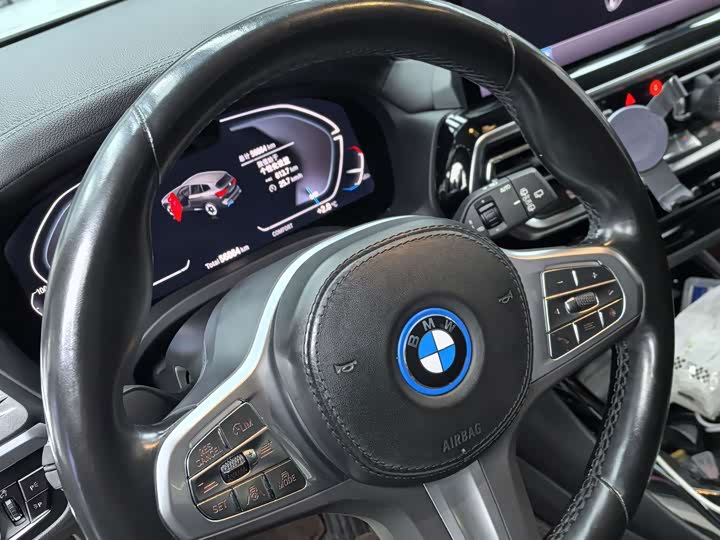 BMW iX3, 2023 — фото 4 из 9