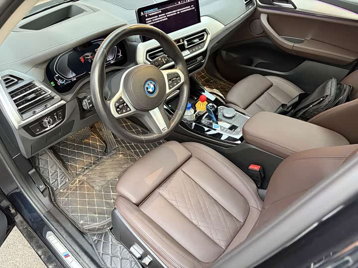 BMW iX3, 2022 — фото 4 из 9