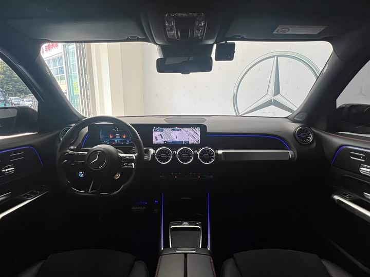 Mercedes-Benz GLB-Class AMG, 2024 — фото 6 из 9