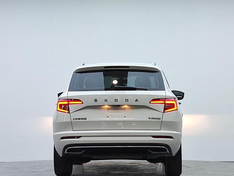 Skoda Karoq, 2022 — фото 6 из 11