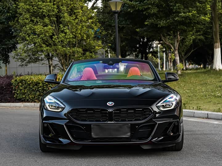 BMW Z4, 2023 — фото 2 из 9