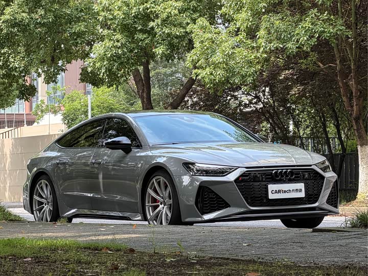 Audi RS 7, 2024 — фото 2 из 9