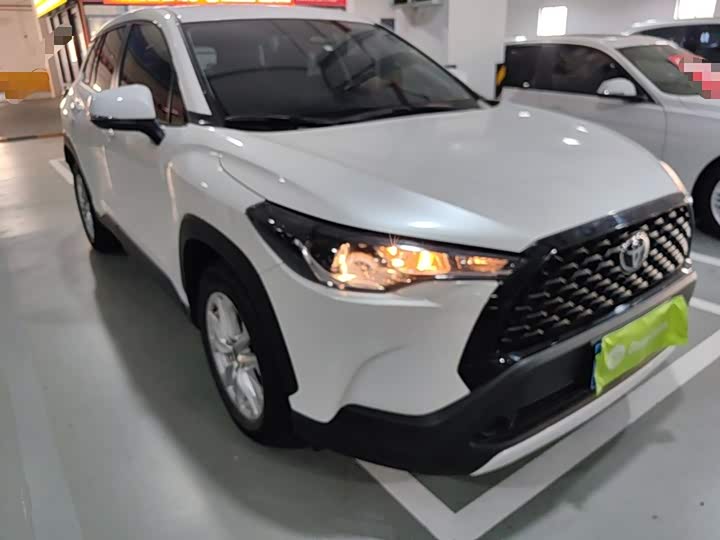Toyota Corolla Cross, 2024 — фото 4 из 9