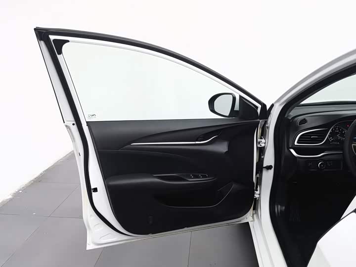 Buick Excelle GT, 2022 — фото 8 из 9