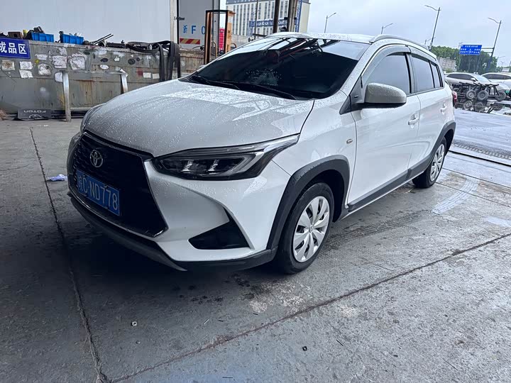Toyota Yaris L Hatchback, 2022 — купить в Курске под ключ