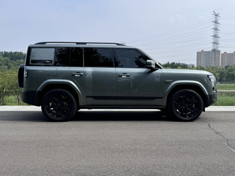 BYD FangChengBao Titanium 7 (Tai 7), 2025 — фото 8 из 12